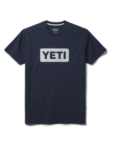 https://shop.pedroampuero.com/779-home_default/yeti-camiseta-logo-badge-premium.jpg